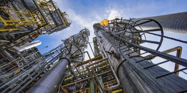 SAFE CCS Act signed, but without setbacks or aquifer protections